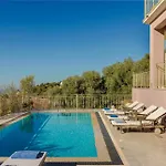 Nikolas By Vintage Travel פיסקרדו